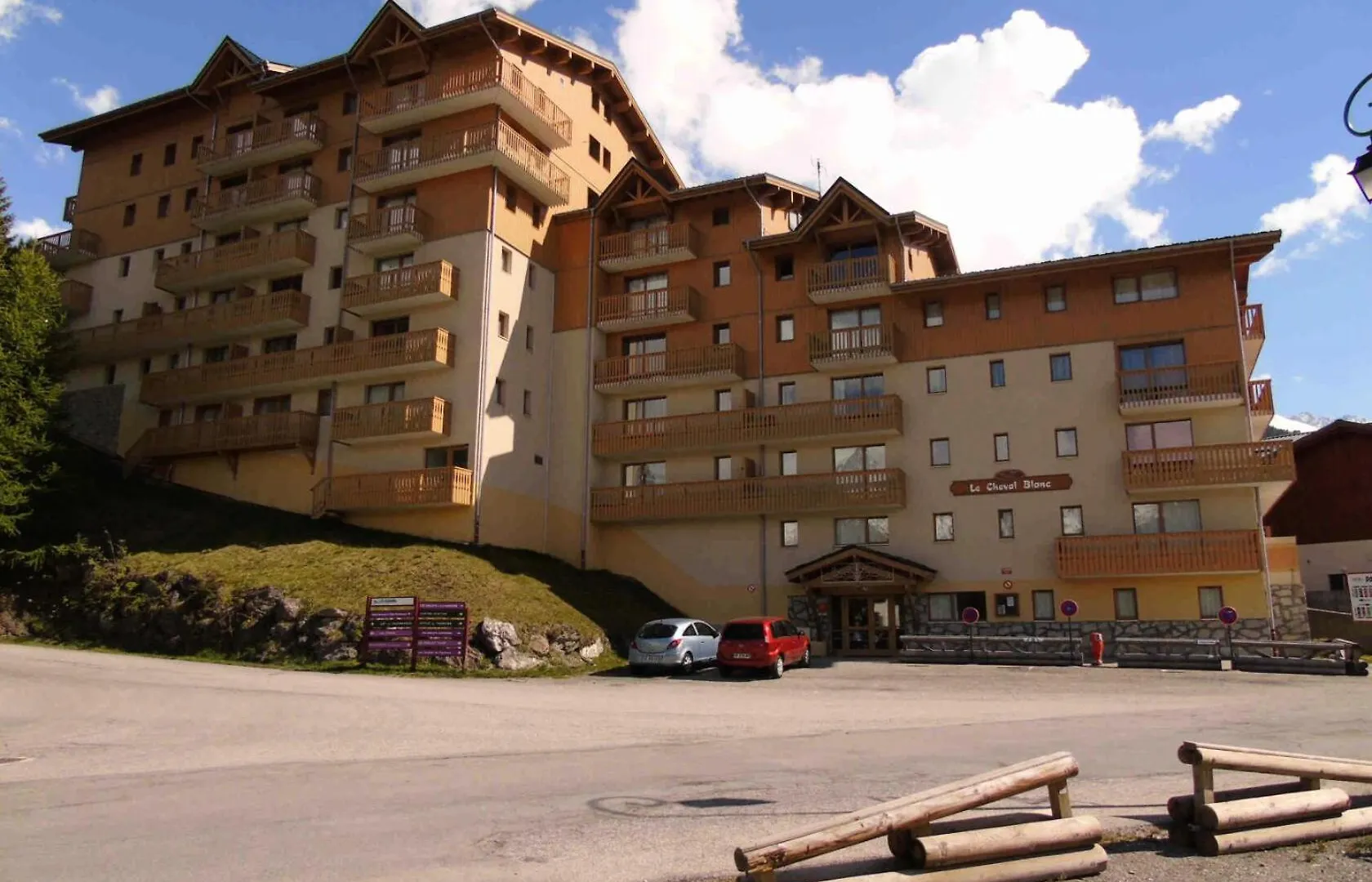 Residence Cheval Blanc - 2 Pieces Pour 4 Personnes Mae-8564 Modane 0*,  France